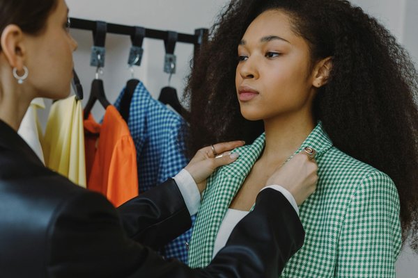Entdecke ein traditionelles chinesisches rezept: verlockende hausgemachte dim sum mit pikanter garnelenfüllung!